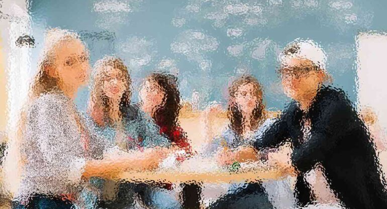Our Design Guidelines for Teaching Programming Talkthroughs